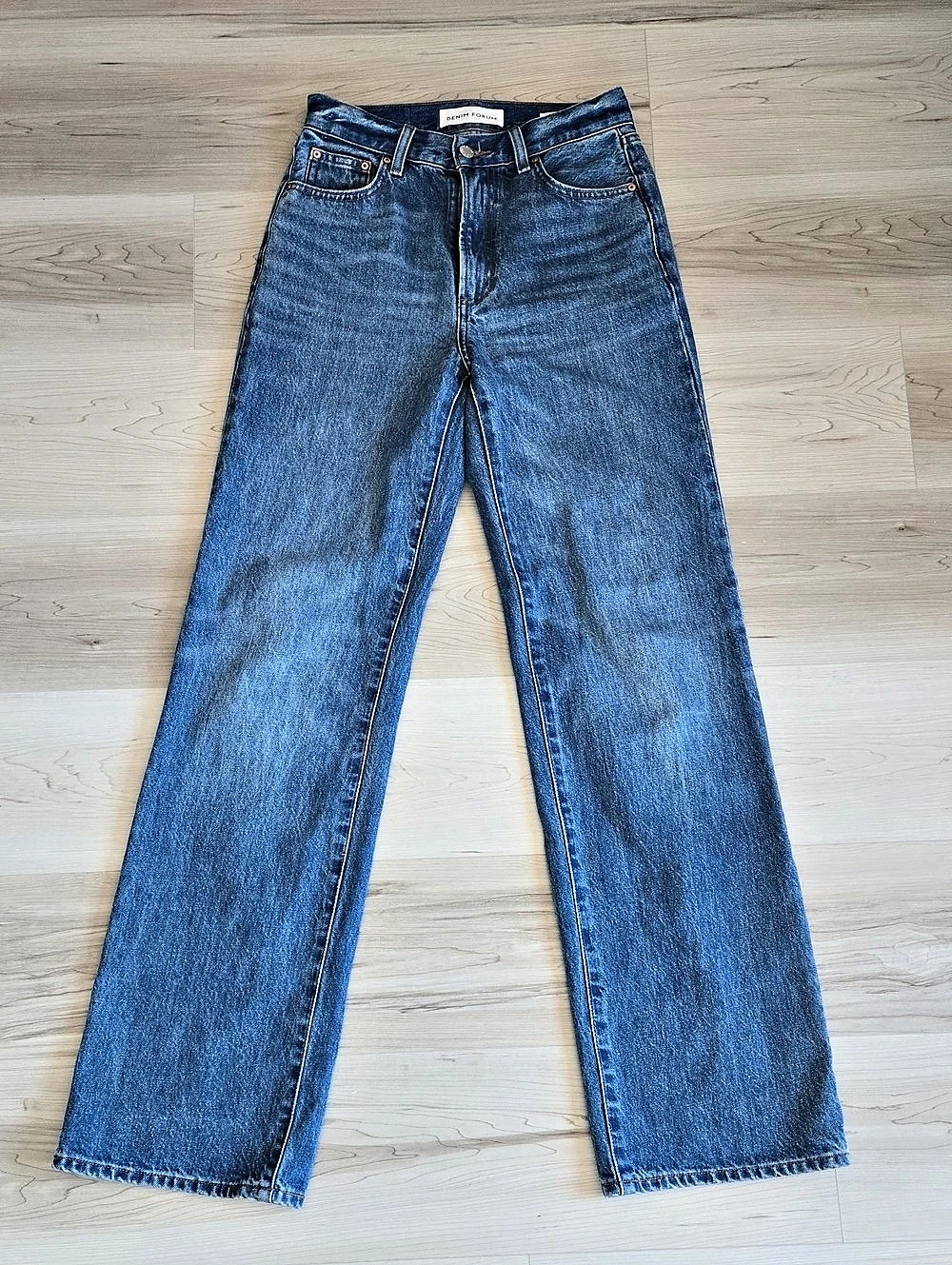 Denim Forum The Farrah Hi-Rise Wide Blue Jeans Waist 25